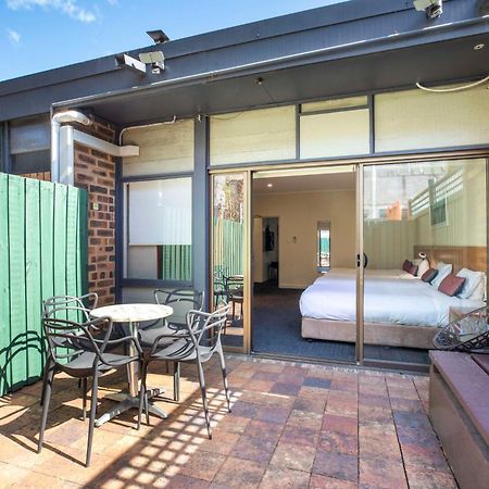 Nightcap At High Flyer Hotel Bankstown Εξωτερικό φωτογραφία