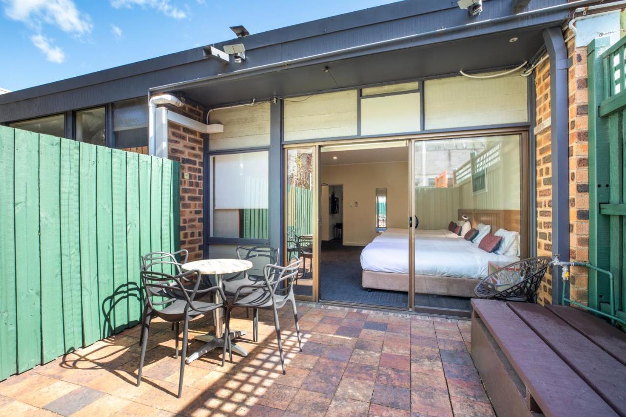Nightcap At High Flyer Hotel Bankstown Εξωτερικό φωτογραφία