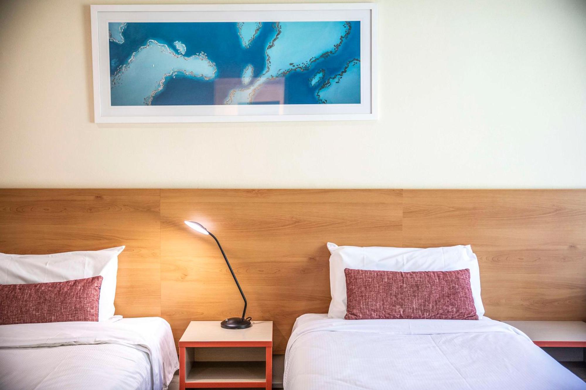 Nightcap At High Flyer Hotel Bankstown Εξωτερικό φωτογραφία